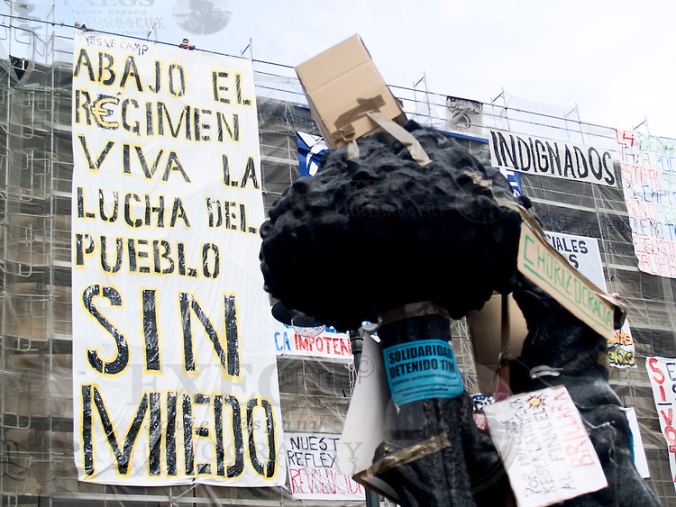 Protest signs at the Spanish Revolution
